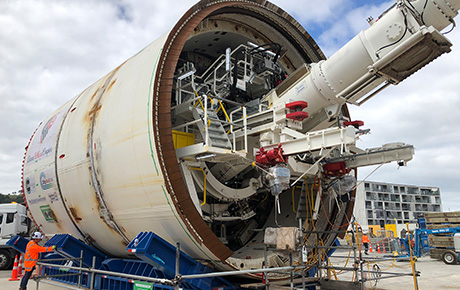 Tunnelier pour la réalisation des tunnels qui accueilleront le futur réseau ferroviaire d'Auckland